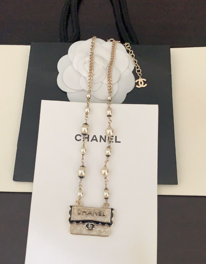 Chanel Necklaces